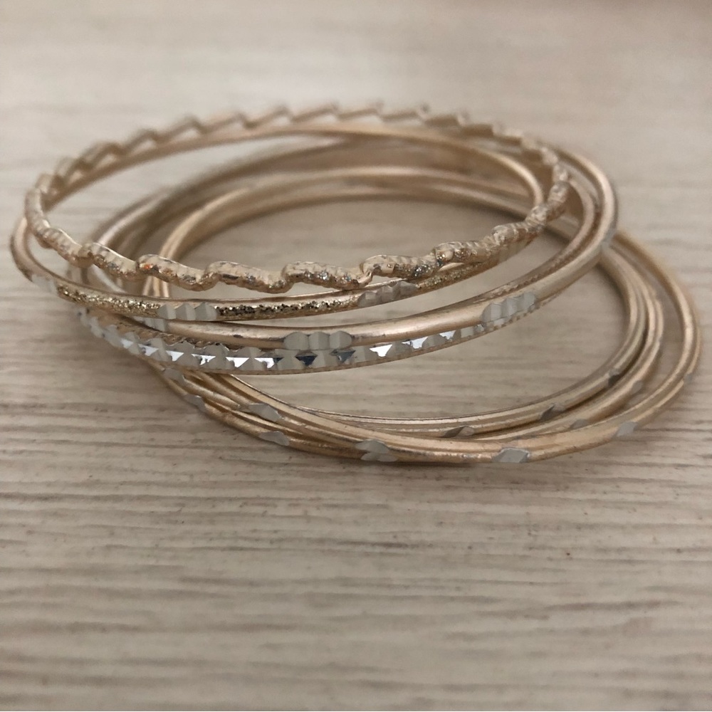 Gold silver tone bangle set of 7